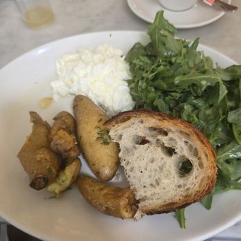 La Pecora Bianca NoMad - Scrambled eggwhites with sourdough toast, arugula and breakfast potatoes - Italian Near Me - New York, New York La Pecora Bianca NoMad - Scrambled eggwhites with sourdough toast, arugula and breakfast potatoes - Italian Near Me - New York, New York