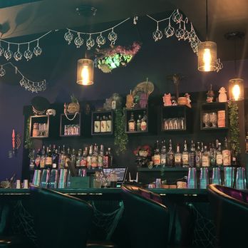 The Blue Palm - Tiki Bars Near Me - Kansas City, Kansas