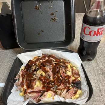 The Rib Shack - Pulled Pork Mac &Cheese &Fries!!!! Yummm - Barbeque Near Me - Fallbrook, California