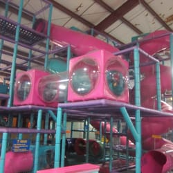 Cluggy's Amusement Center