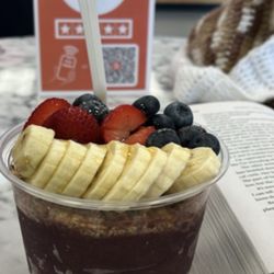 Very delicious açaí bowl!