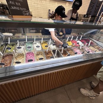 Freddo - Coffee & Tea Near Me - Chamblee, Georgia