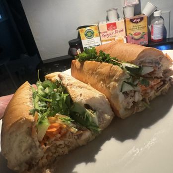 Mimi’s Banh Mi - chicken banh mi - Vietnamese Near Me - Billerica, Massachusetts