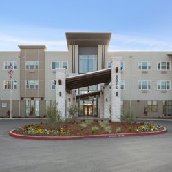 WellQuest of Elk Grove - The Grand Entrance