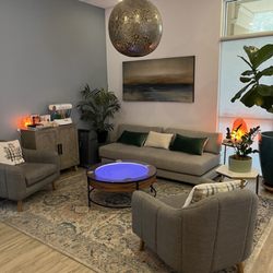 True REST Float Spa - Waiting area