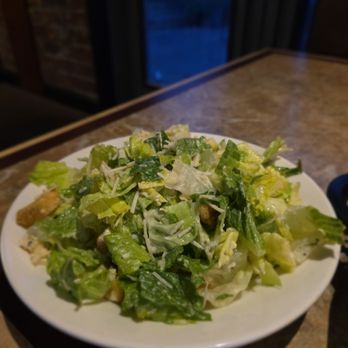 Ye Olde Pub - Side ceaser - American Near Me - Troutdale, Oregon