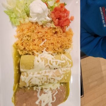Nayarit Mexican Restaurant - Enchilada Verdes - Mexican Near Me - Pullman, Washington