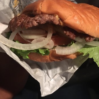 Steak ’n Shake - Single combo w/ skinny fries - Breakfast & Brunch Near Me - Charlotte, North Carolina Steak ’n Shake - Single combo w/ skinny fries - Breakfast & Brunch Near Me - Charlotte, North Carolina