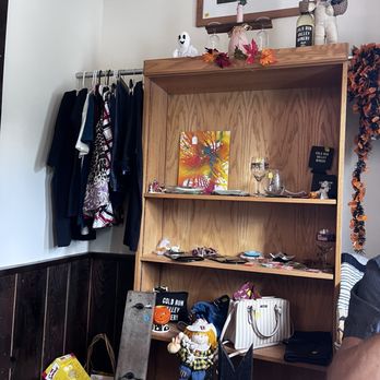 Cold Run Valley Winery - Stuff to buy. - Wineries Near Me - Berkeley Springs, West Virginia