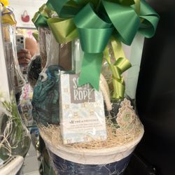 Cheryl’s Gift Basket