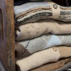 Steel Style Garage - Sweater weather in Gananoque
