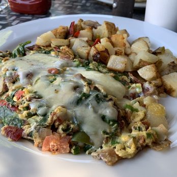 Creekside Garden Cafe - Breakfast & Brunch Near Me - Cambria, California Creekside Garden Cafe - Breakfast & Brunch Near Me - Cambria, California