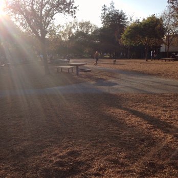 Ohlone Dog Park - Dog Parks Near Me - Berkeley, California