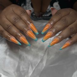 Shears & Laque Beauty Bar - Gel X Set by Joselyn IG: @jossys_nails