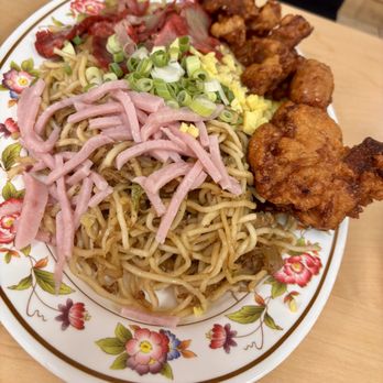 Shiro's Saimin Haven - Fried saimin and mochiko chicken - Hawaiian Near Me - Aiea, Hawaii