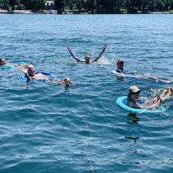 Geneva Cruises - Stopping for a swim