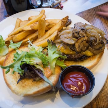 Black's Pub - Pub Burger - Pubs Near Me - Whistler, British Columbia Black's Pub - Pub Burger - Pubs Near Me - Whistler, British Columbia