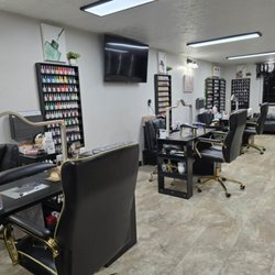 Nails In Faith Salon