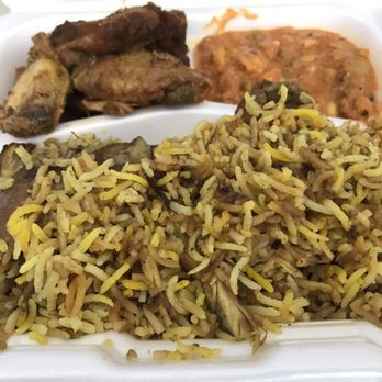 Main Food Store - They serve Indian food now. $7.99 for the plate. - Indian Near Me - Houston, Texas Main Food Store - They serve Indian food now. $7.99 for the plate. - Indian Near Me - Houston, Texas