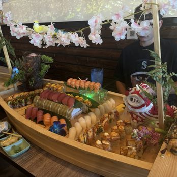 Sushi Edo - Picture perfect! - Sushi Bars Near Me - Rolling Meadows, Illinois