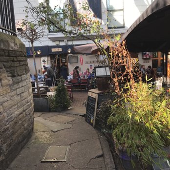 Boro Bistro - Pubs Near Me - London, XGL Boro Bistro - Pubs Near Me - London, XGL
