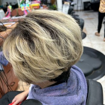 Venus Salon - Blonde colors and Bob layers - Hair Salons Near Me - Houston, Texas Venus Salon - Blonde colors and Bob layers - Hair Salons Near Me - Houston, Texas
