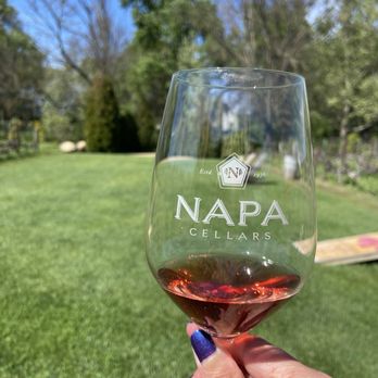 Napa Valley Wine Trolley - Wine Tours Near Me - Napa, California Napa Valley Wine Trolley - Wine Tours Near Me - Napa, California