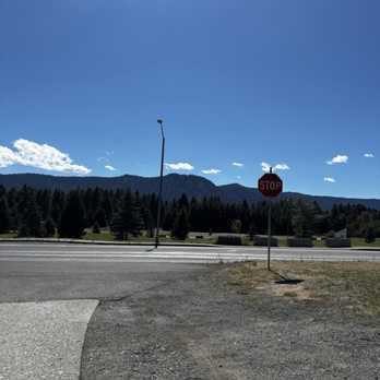 Stella's - View from restaurant outdoor deck seating - Coffee & Tea Near Me - Cle Elum, Washington