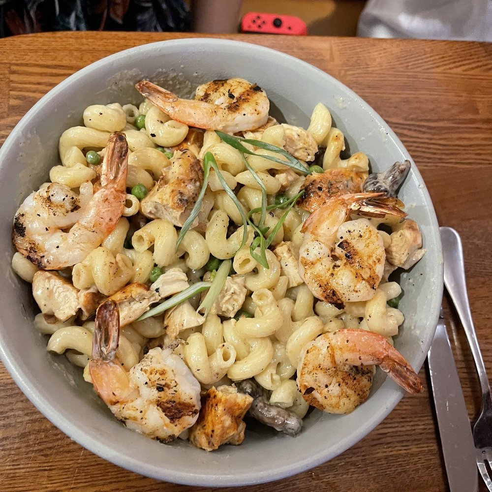 Batch Local Kitchen - Blackened Cajun Pasta - Cocktail Bars Near Me - West Palm Beach, Florida