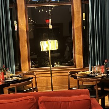 Silver Fork - A light in the bar that my wife fell in love with - New American Near Me - Manchester, Vermont Silver Fork - A light in the bar that my wife fell in love with - New American Near Me - Manchester, Vermont