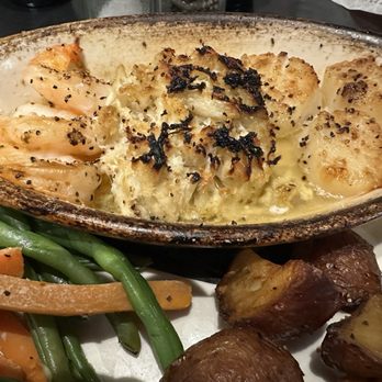 The Deadrise - Seafood trio of broiled shrimp, lump blue crab and scallops. - Seafood Near Me - Fort Monroe, Virginia The Deadrise - Seafood trio of broiled shrimp, lump blue crab and scallops. - Seafood Near Me - Fort Monroe, Virginia