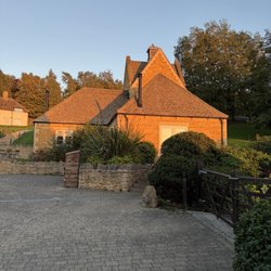 The Fish Hotel - Our lodgings-absolutely terrific!