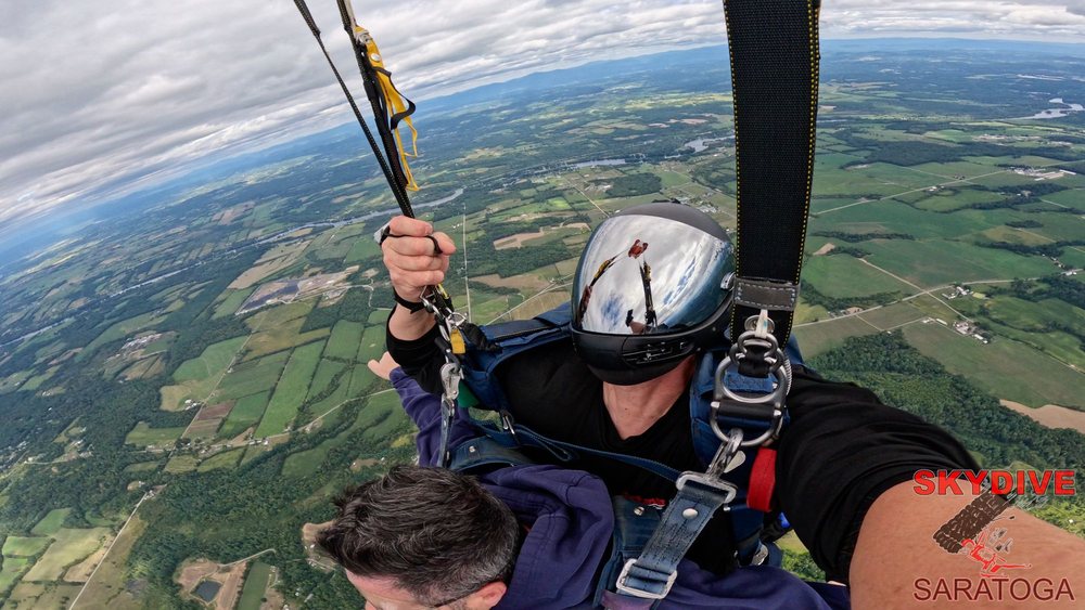 Skydive Saratoga Logo
