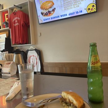 HangOverEasy - Breakfast & Brunch Near Me - Cincinnati, Ohio HangOverEasy - Breakfast & Brunch Near Me - Cincinnati, Ohio