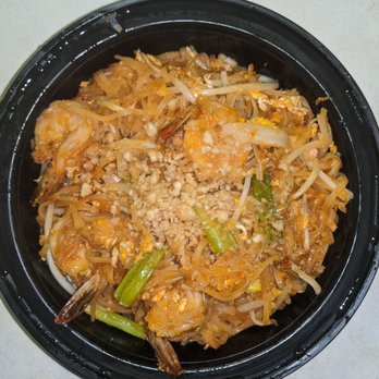 Noodle Box - Pad Thai with shrimp - Noodles Near Me - Alexandria, Virginia Noodle Box - Pad Thai with shrimp - Noodles Near Me - Alexandria, Virginia