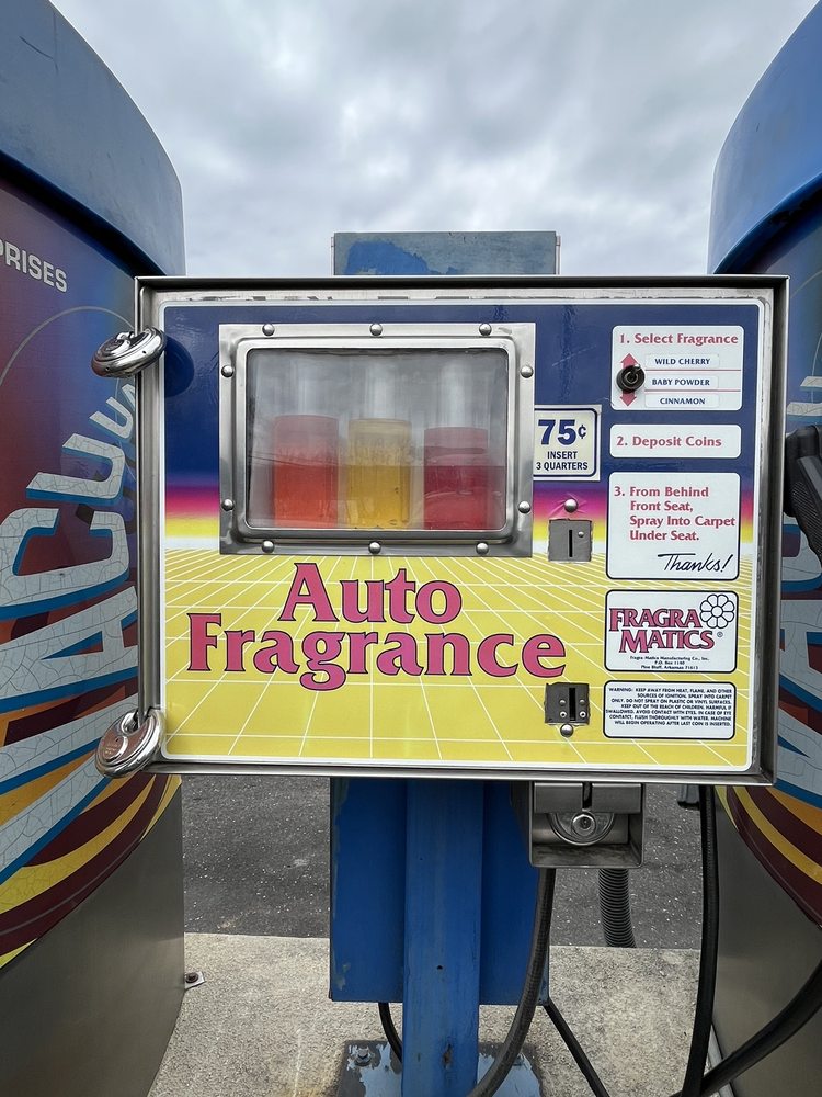 PETERSON CAR WASH Updated August 2024 400 N Poplar Ave, Waynesboro