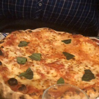 Donna Stella - Margherita pizza! - Pizza Near Me - Amalfi, SA