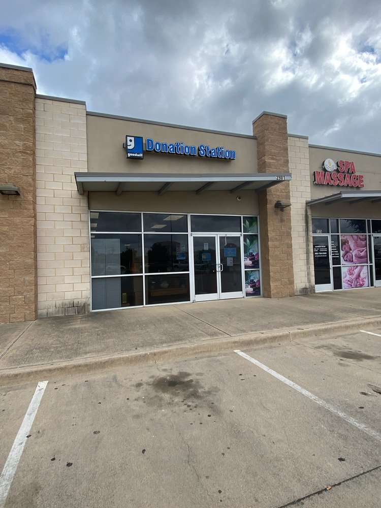GOODWILL DONATION STATION WESTERN CENTER 2901 Western Center Blvd