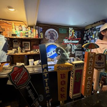 He's Not Here - Dive Bars Near Me - Chapel Hill, North Carolina