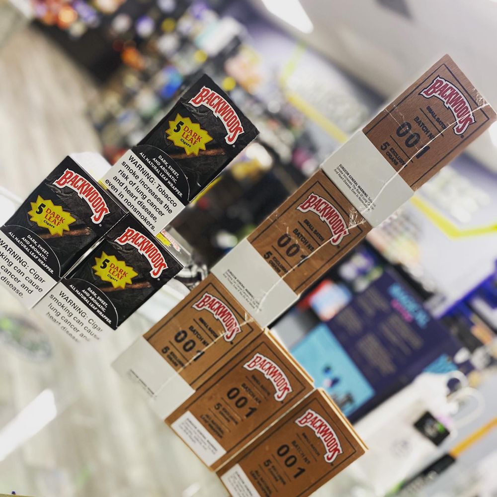 SMOKERS PARADISE Updated August 2024 48 Photos 4 S Mccain Dr