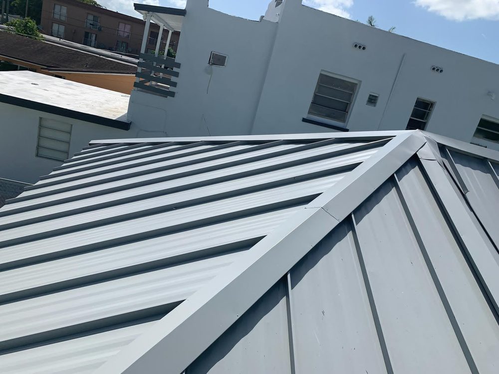 Slide of Alabao Roofing