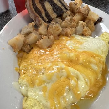 South Wedge Diner - Triple Cheese Omelette - Diners Near Me - Rochester, New York South Wedge Diner - Triple Cheese Omelette - Diners Near Me - Rochester, New York