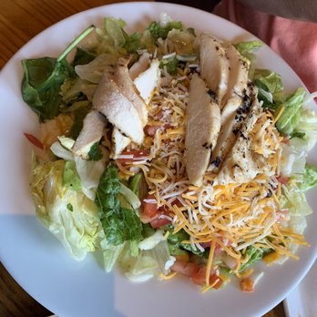 Chili's - Bars Near Me - Lake Elsinore, California