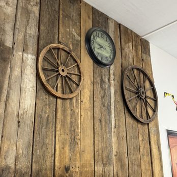 Rocky Point Creamery - Ambience - Ice Cream & Frozen Yogurt Near Me - Tuscarora, Maryland Rocky Point Creamery - Ambience - Ice Cream & Frozen Yogurt Near Me - Tuscarora, Maryland