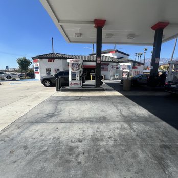 24 Hour Express Gas - Gas Pumps and store - Gas Stations Near Me - Ontario, California