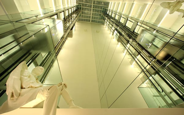 The Mirror Barcelona by null