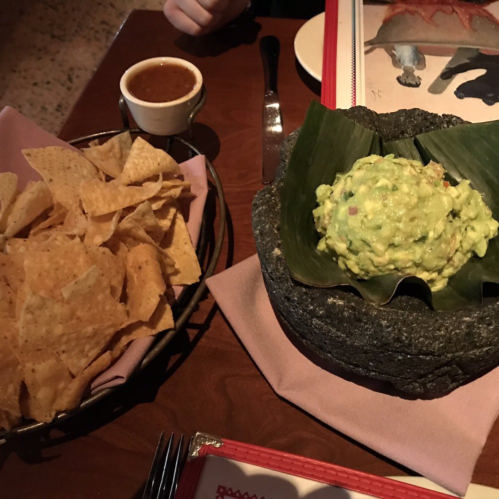 El Vez - Original guacamole - Mexican Near Me - Philadelphia, Pennsylvania
