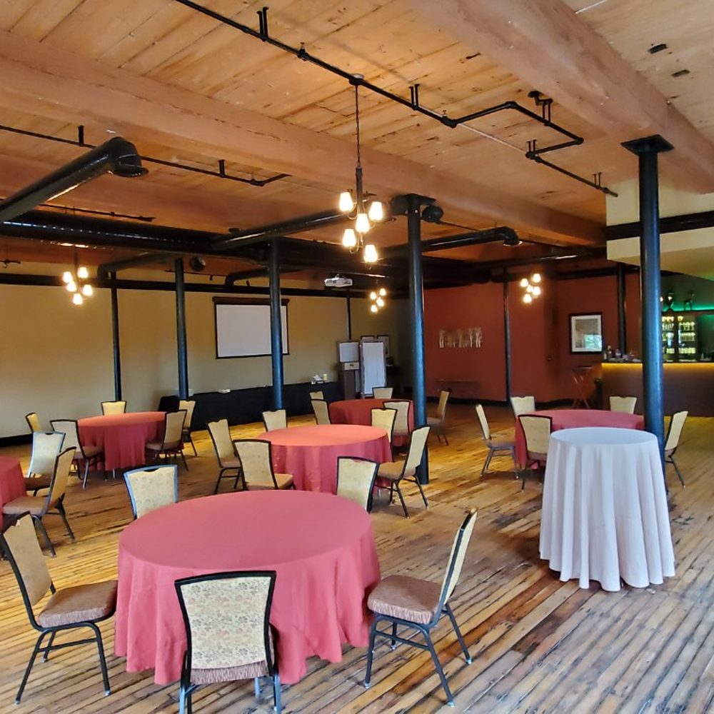 Art, history, and eclectic restaurants in Manchester, NH