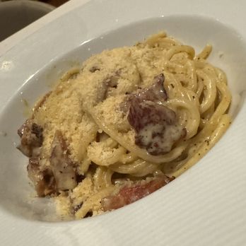 Trattoria Amici - La Carbonara - Italian Near Me - Glendale, California