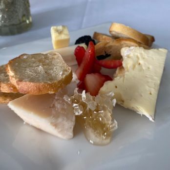Matthew's Restaurant - Petite Cheese Plate - New American Near Me - Jacksonville, Florida Matthew's Restaurant - Petite Cheese Plate - New American Near Me - Jacksonville, Florida